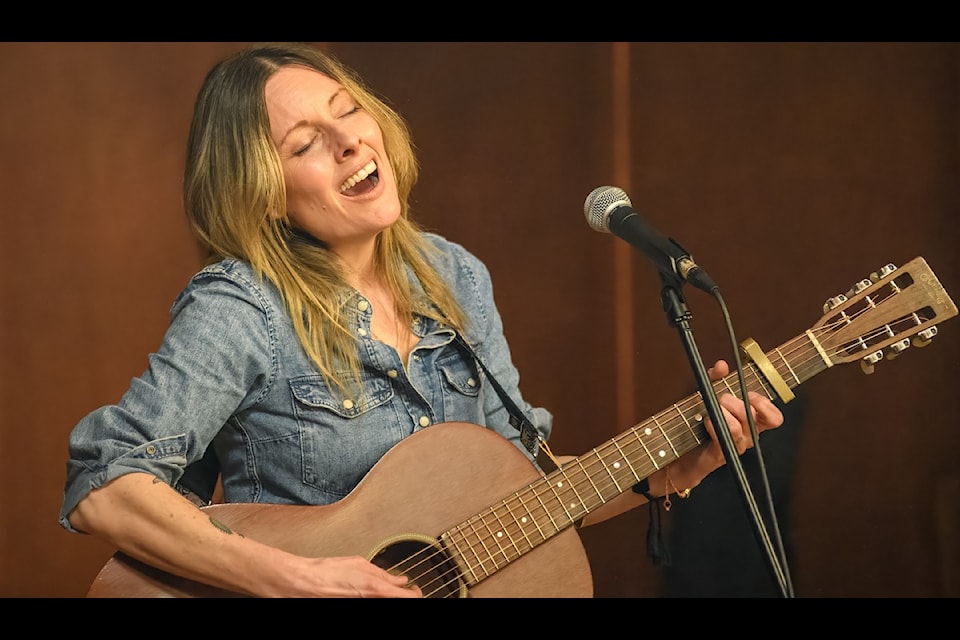 On Saturday, March 1 at 7 p.m. at St. John’s Heritage Church, the  Lake Music Society and Home Routes presented Christina Martin in concert. 

Martin is a Canadian singer-songwriter known for her emotionally charged music that spans genres from pop to Americana. With a career rooted in honesty and storytelling, her songs explore themes of love, loss and redemption. Over seven albums, Martin has crafted a sound that is both relatable and profound, blending personal experience with universal emotion. Her music defies easy categorization, moving effortlessly through rock, folk and pop traditions.

With an eighth album on the way, Martin continues to captivate audiences with her sharp lyricism, soulful voice and a career dedicated to musical authenticity and connection.