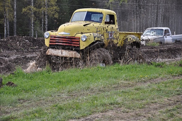 Southside mud bogging fun for all