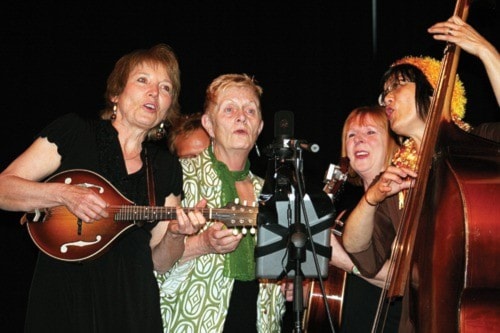11363burnslakeBluegrass_classics