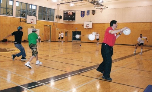 20290burnslakedodgeball