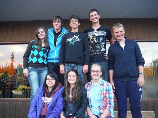International students go to Tweedsmuir Park
