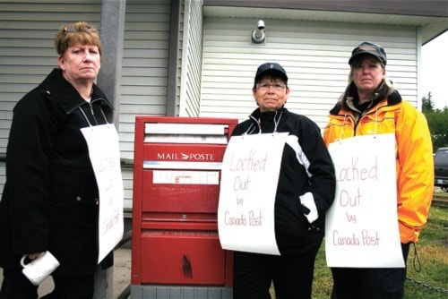 46369burnslakeCanada_post_locks_out_employees