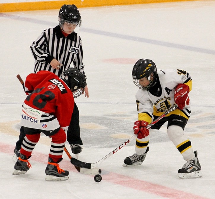 Bruins Atoms win league game