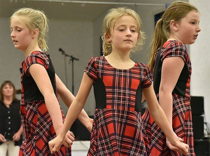 Bev Hughes Highland Dancers_1