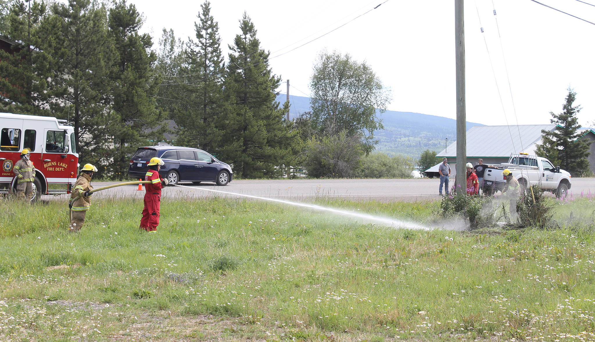 7925280_web1_Grass-fire2