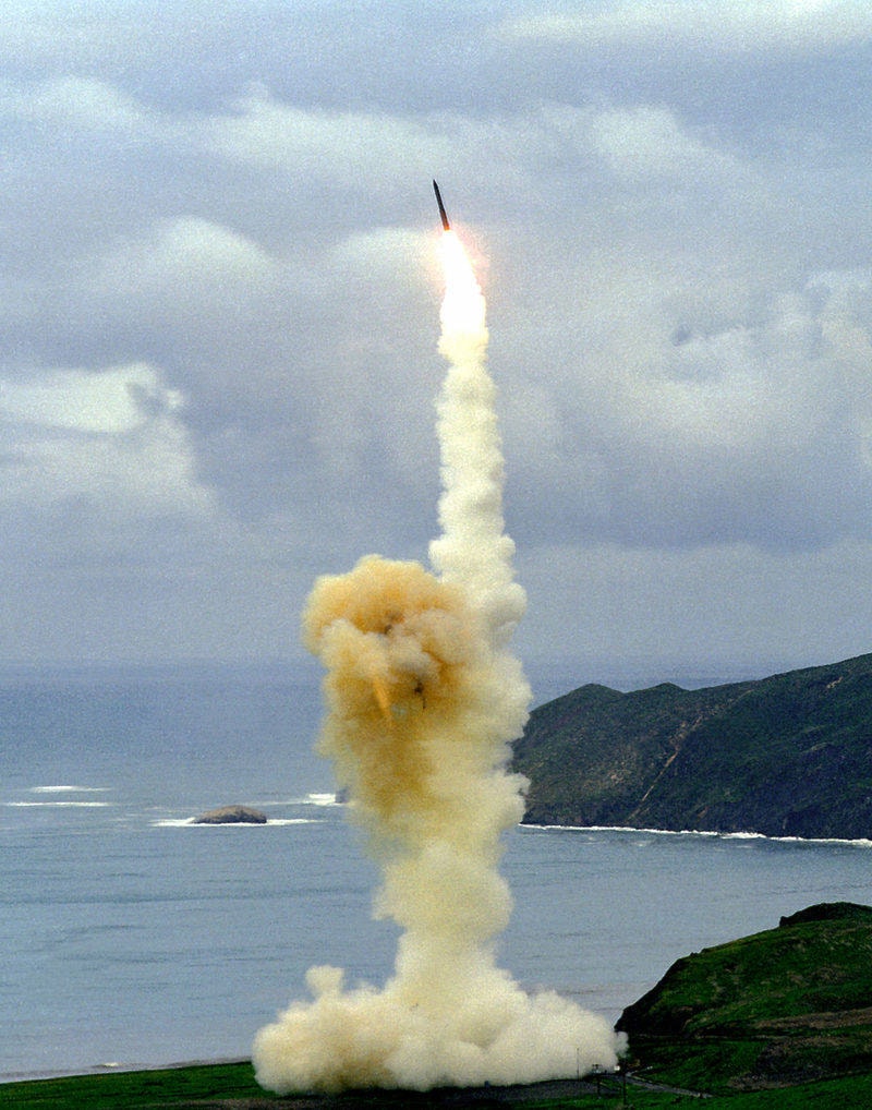 8119018_web1_Missile