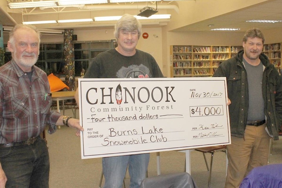 9622198_web1_171201-LDN-Chinook-cheque