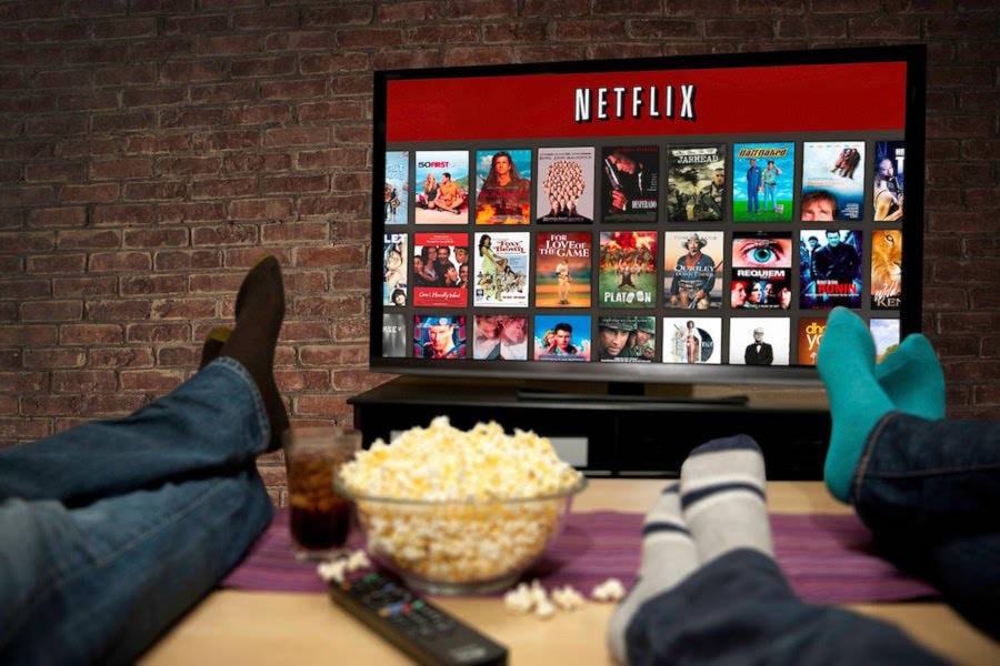 9771566_web1_171212-BPD-netflix2