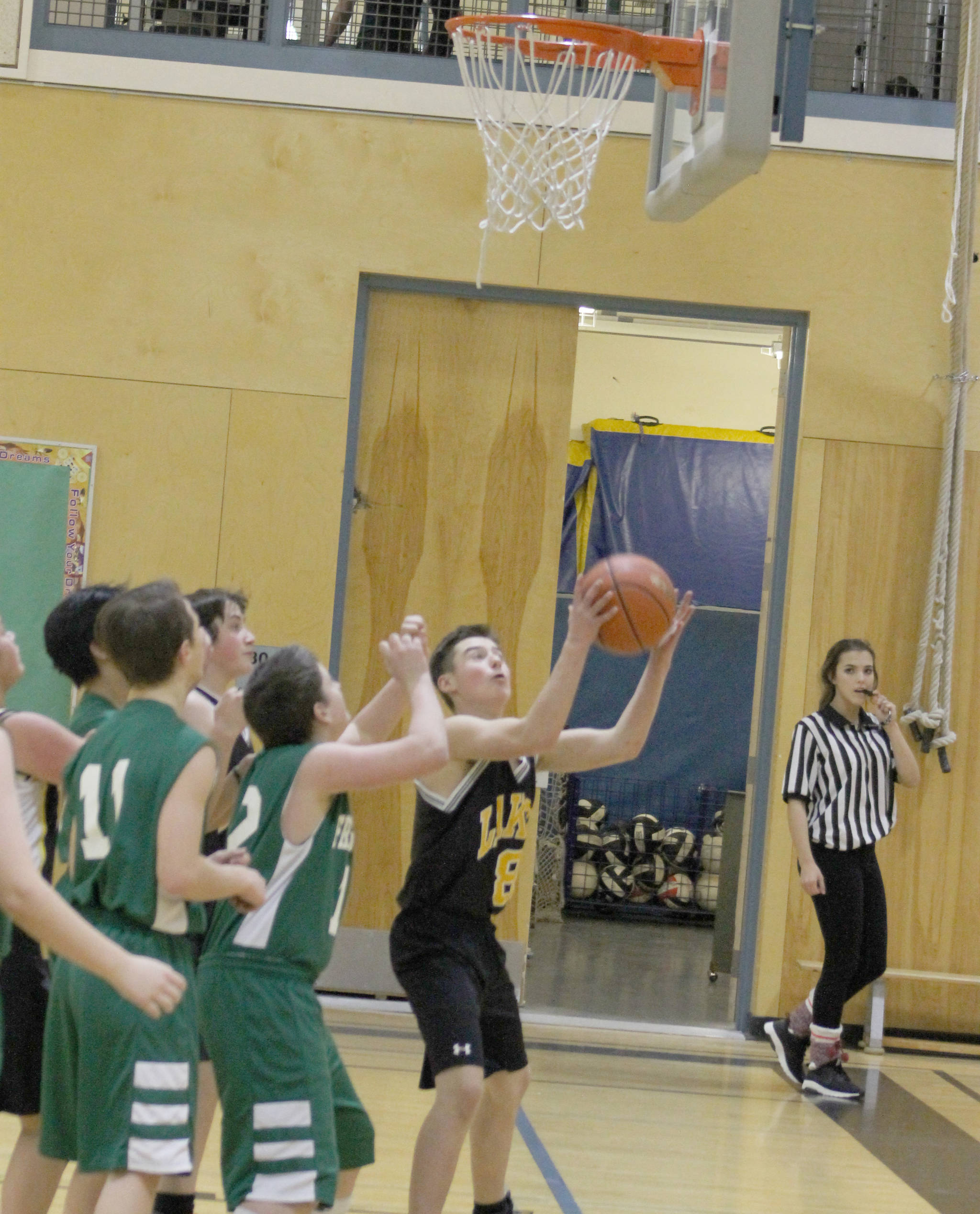 10148689_web1_LDSS-basketball7