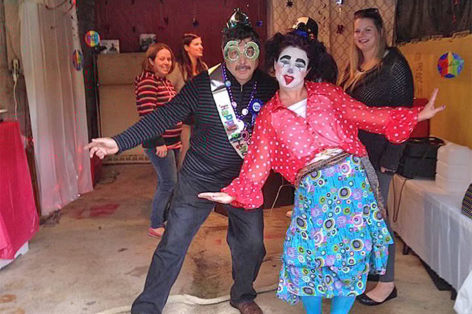 14113250_web1_181024-John-and-Ashley-Simpson-60-bd
