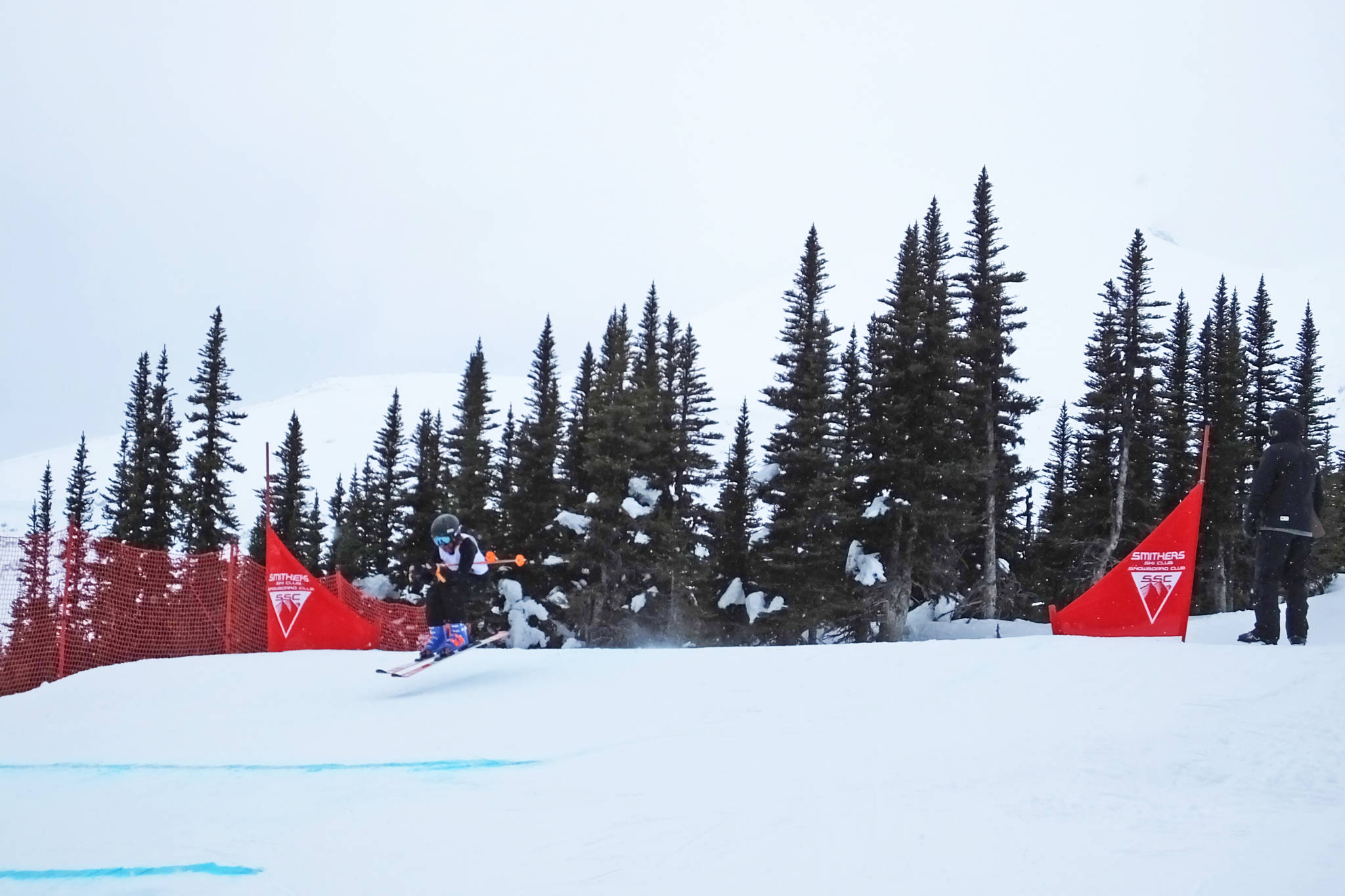 15899376_web1_Smithers-high-school-ski-snowboard-provincials