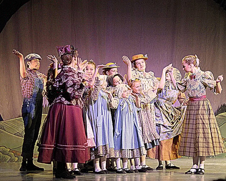 20765225_web1_200304-LDN_annofgreengables-ballet_2