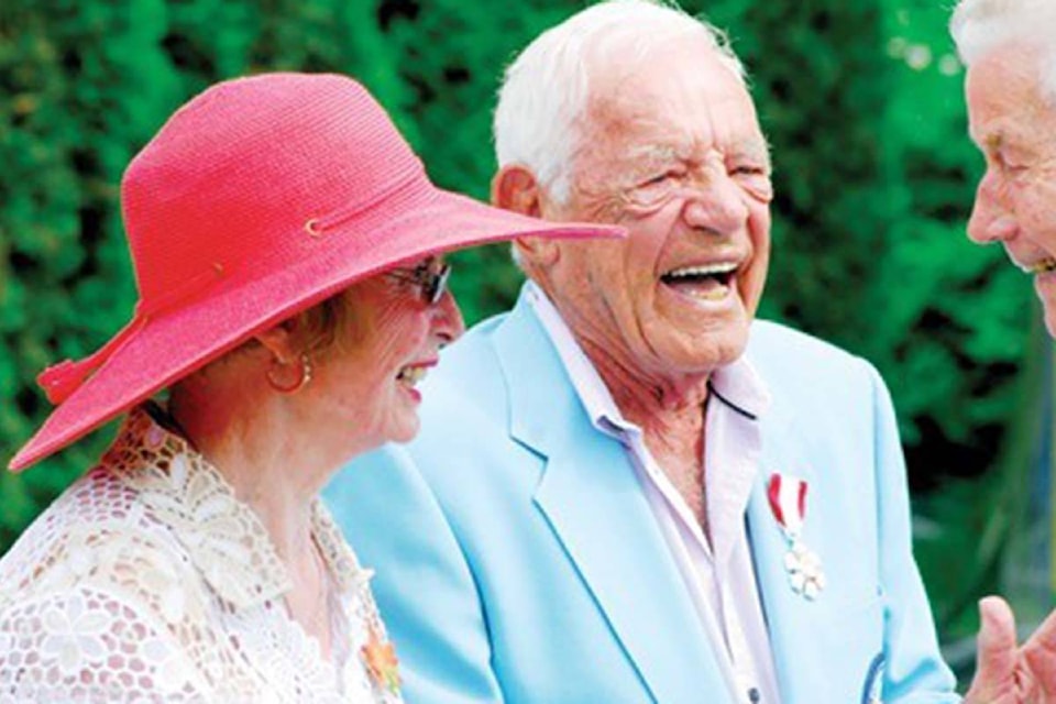 23265971_web1_201111-PQN-Howie-Meeker-dies-howie_1