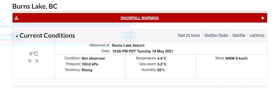 25208796_web1_210526-LDN-SA.SnowFall-SNOW_1