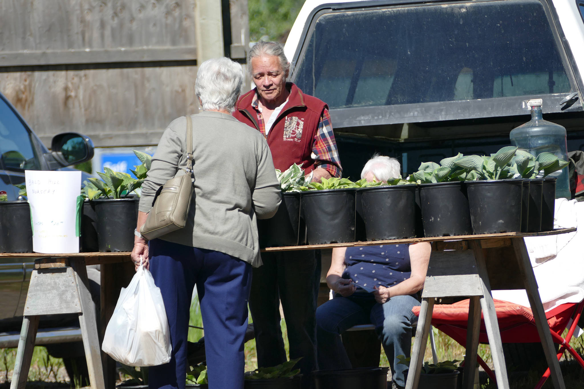 25463489_web1_210616-LDN-SA.FarmersMarket-FIRSTMARKET_14