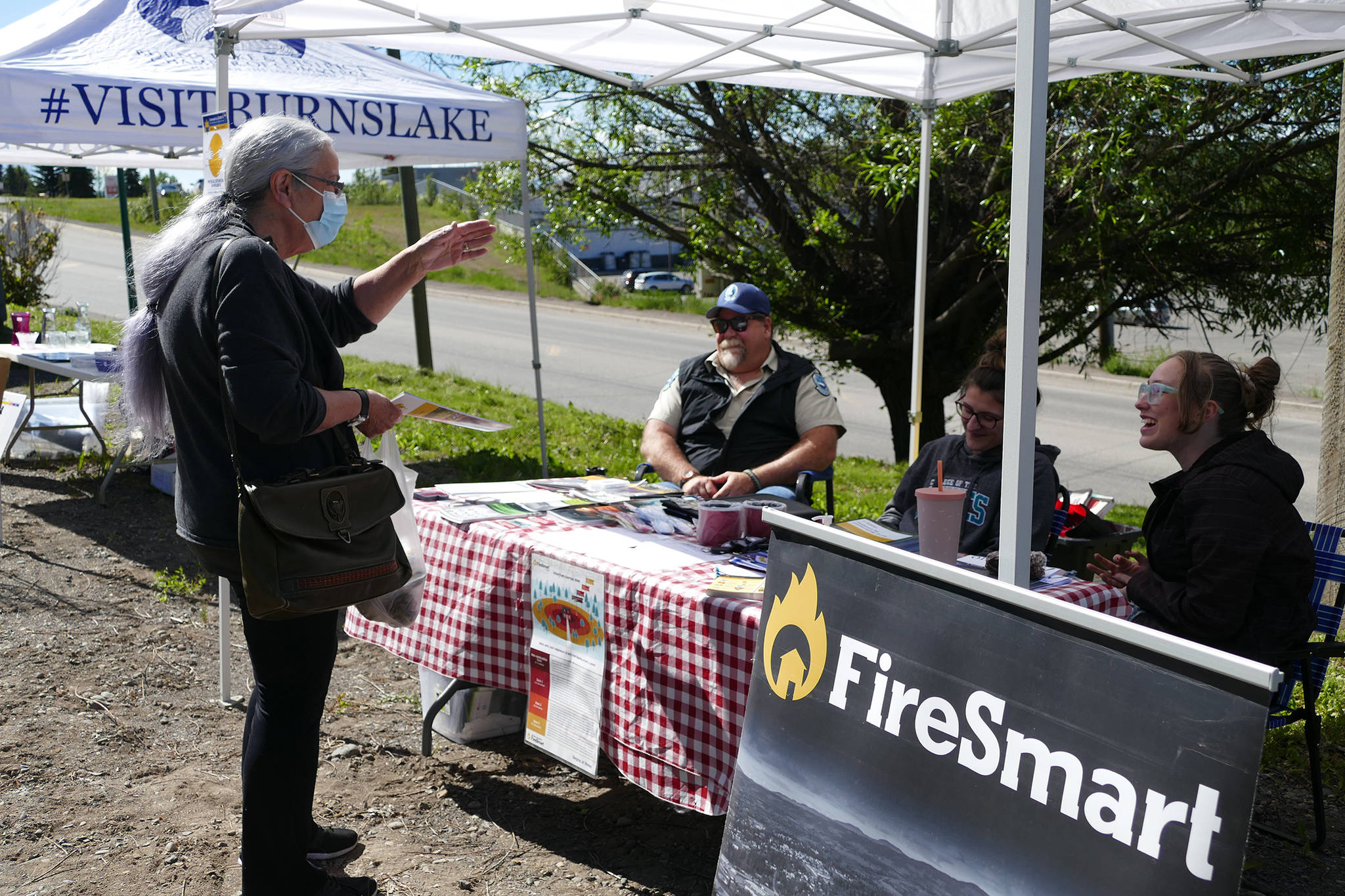 25463489_web1_210616-LDN-SA.FarmersMarket-FIRSTMARKET_7