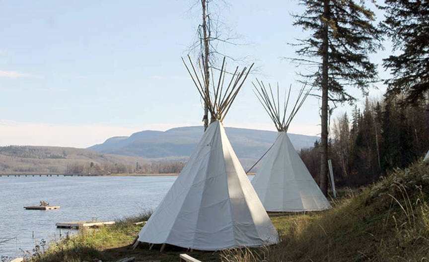 25546623_web1_210623-LDN-Indigenous.Tourism-TALONPOINT_1