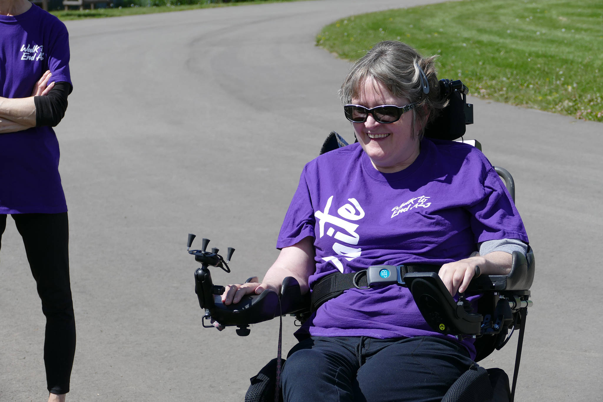 25555732_web1_210623-LDN-SA.ALS.walk-ALS_16