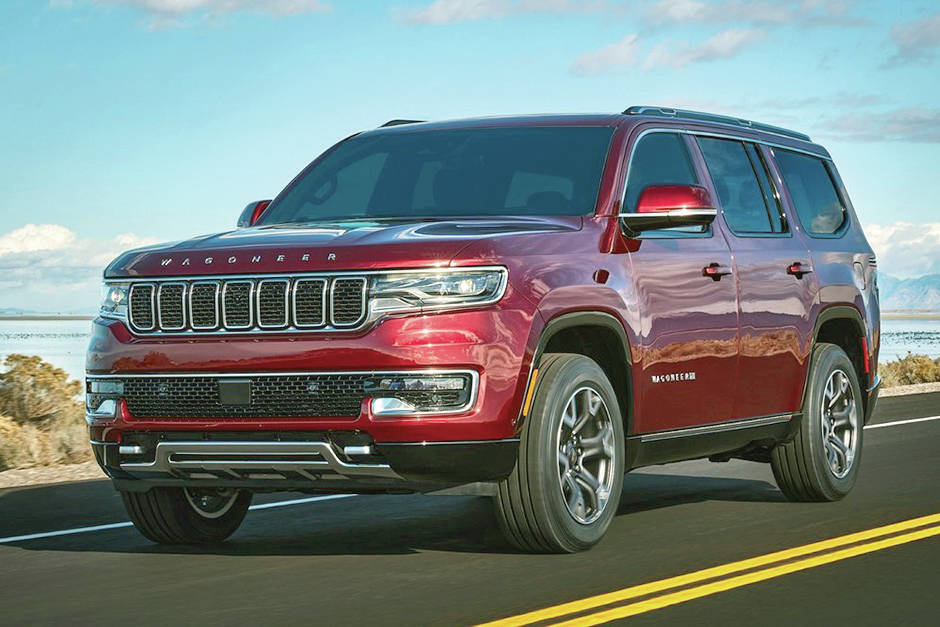 Jeep is expanding its lineup with an elongated Jeep Grand Cherokee that has three rows of seats.