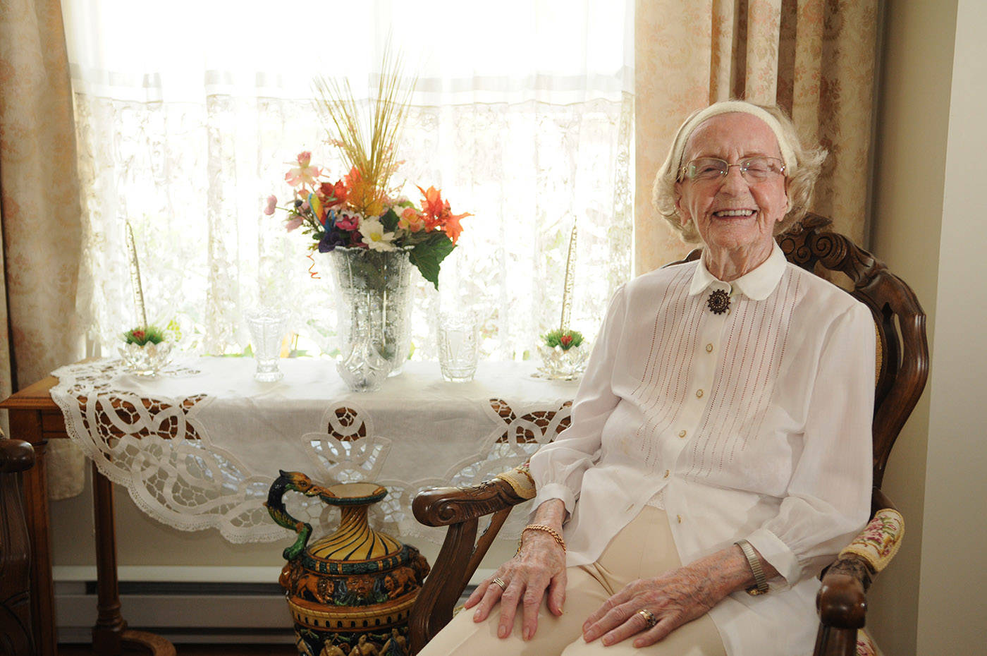 Hedy Sutulov, seen here on Aug. 12, 2021, turned 107 on Aug. 18, 2021. (Jenna Hauck/ Chilliwack Progress)