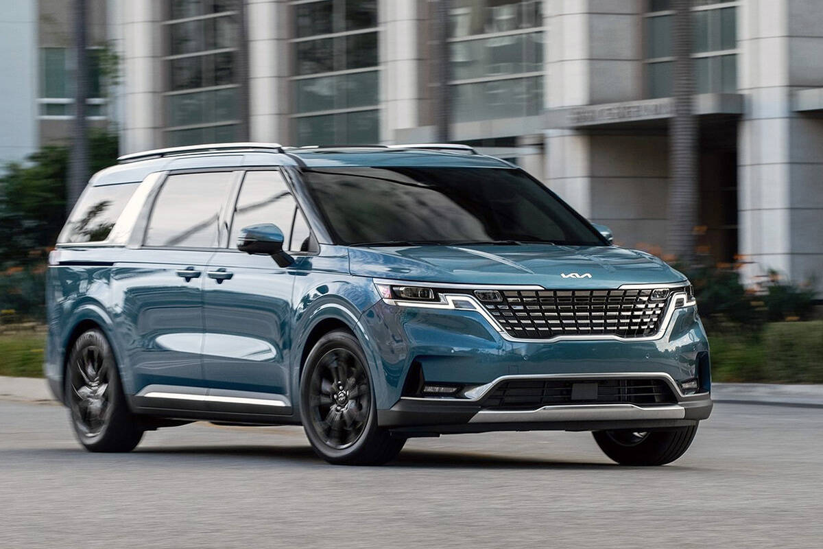The 3.5-litre V-6 sends 290 horsepower to the Kia Carnival聮s front wheels. That聮s 14 more than the Sedona聮s 3.3-litre V-6. PHOTO: KIA