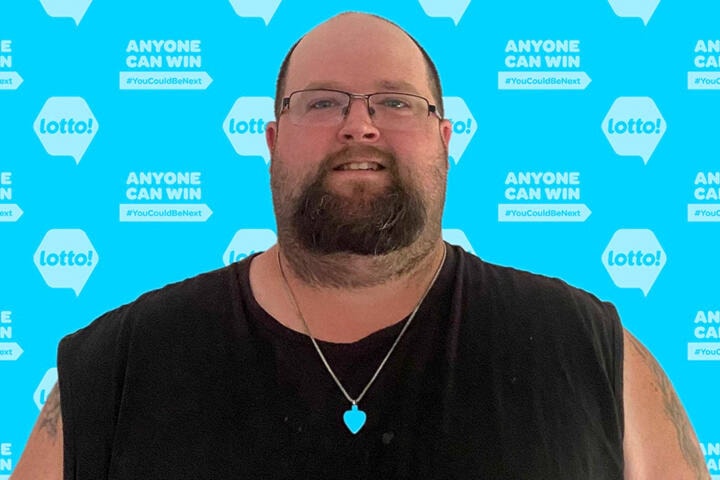 27138187_web1_211117-LDN-lottery-winner-fraserlake_1