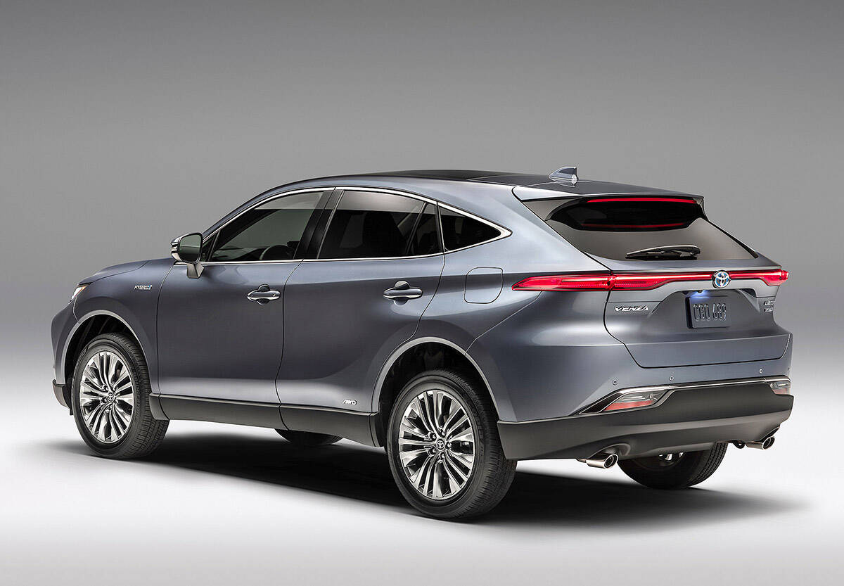 Is it a mistake to not offer a base Venza with front-wheel-drive and an internal-combustion engine? Probably not. Toyota has other vehicles so equipped. It’s clear the Venza — hybrid only — is intended to be a technology statement for the brand. PHOTO: TOYOTA