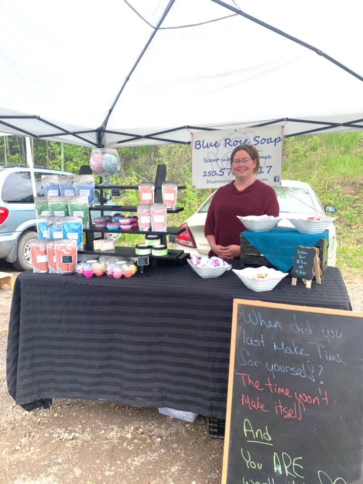 29339768_web1_220608-LDN_farmers_market-Kmarket_1
