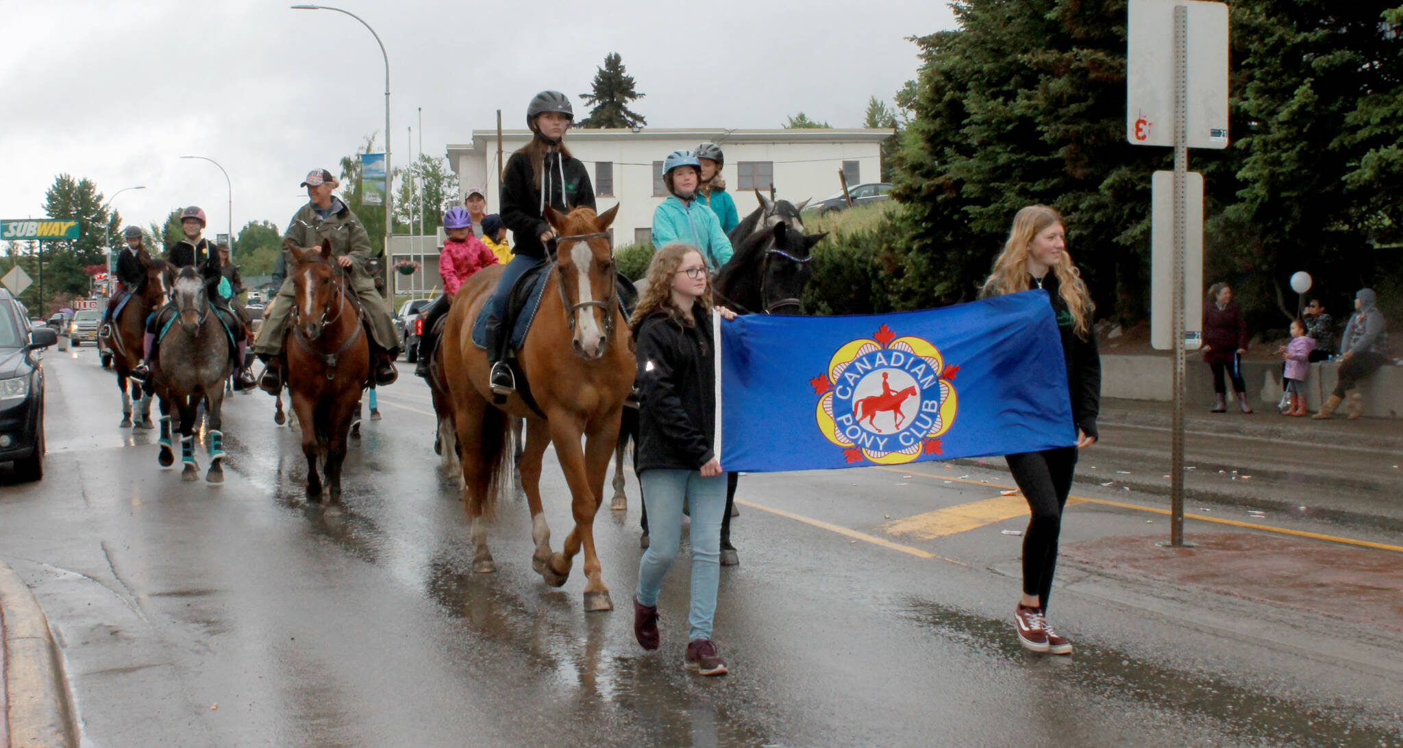 29523927_web1_220629-LDN_Abo_day-parade_26