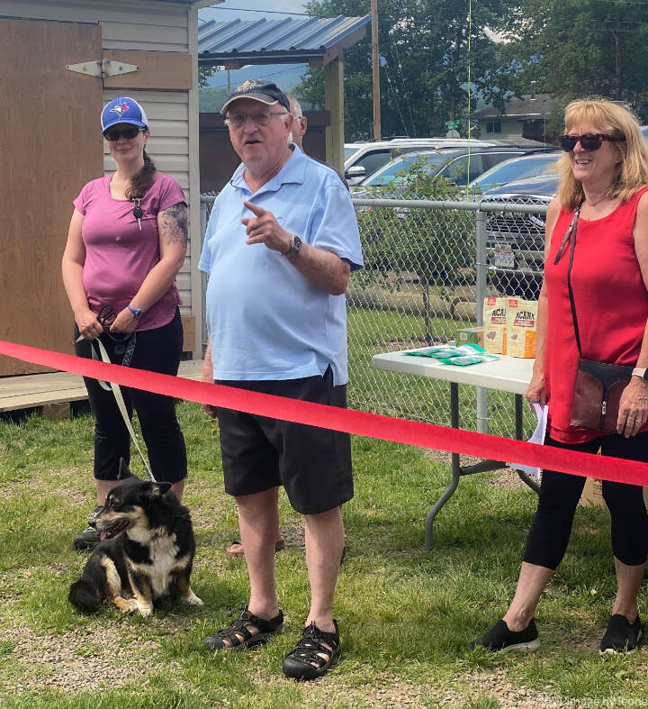 29652076_web1_220706-LDN_dogparkopening-dog_5