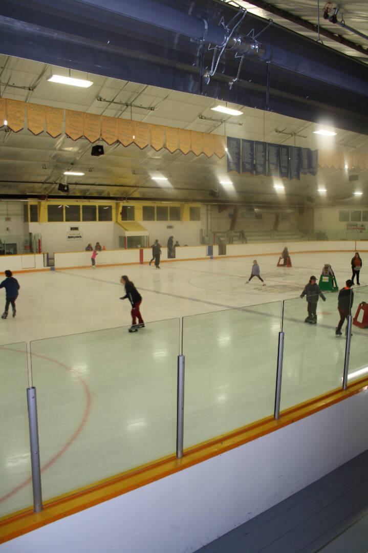 30705934_web1_221019-LDN_publicSkating-pics_3