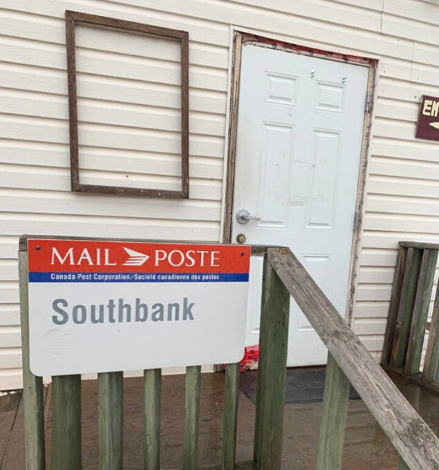 30767256_web1_221026-LDN_Newpostoffice-postoffice_1