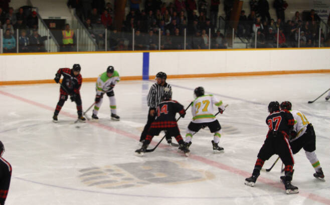 30783251_web1_221026-LDN_Timbermen-firstgame-hockey_2