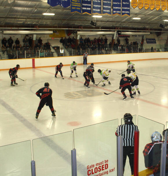 30783251_web1_221026-LDN_Timbermen-firstgame-hockey_8