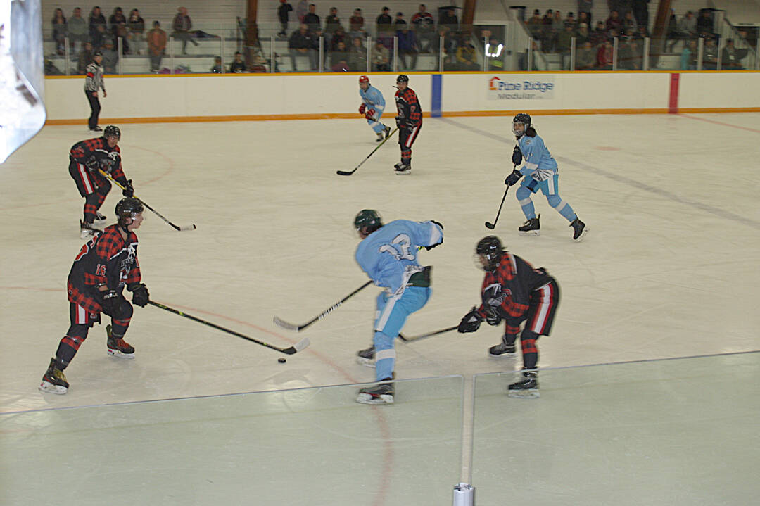 30858221_web1_221109-LDN_timberment_second-game-pics_14