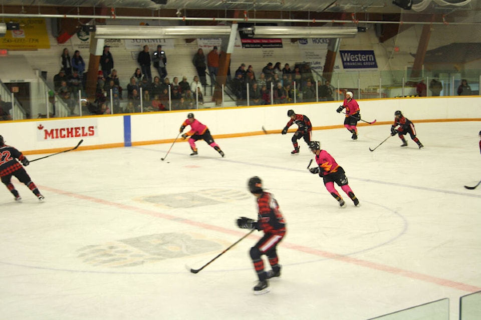 31001798_web1_221116-LDN_timbermen_charity_game-pics_2