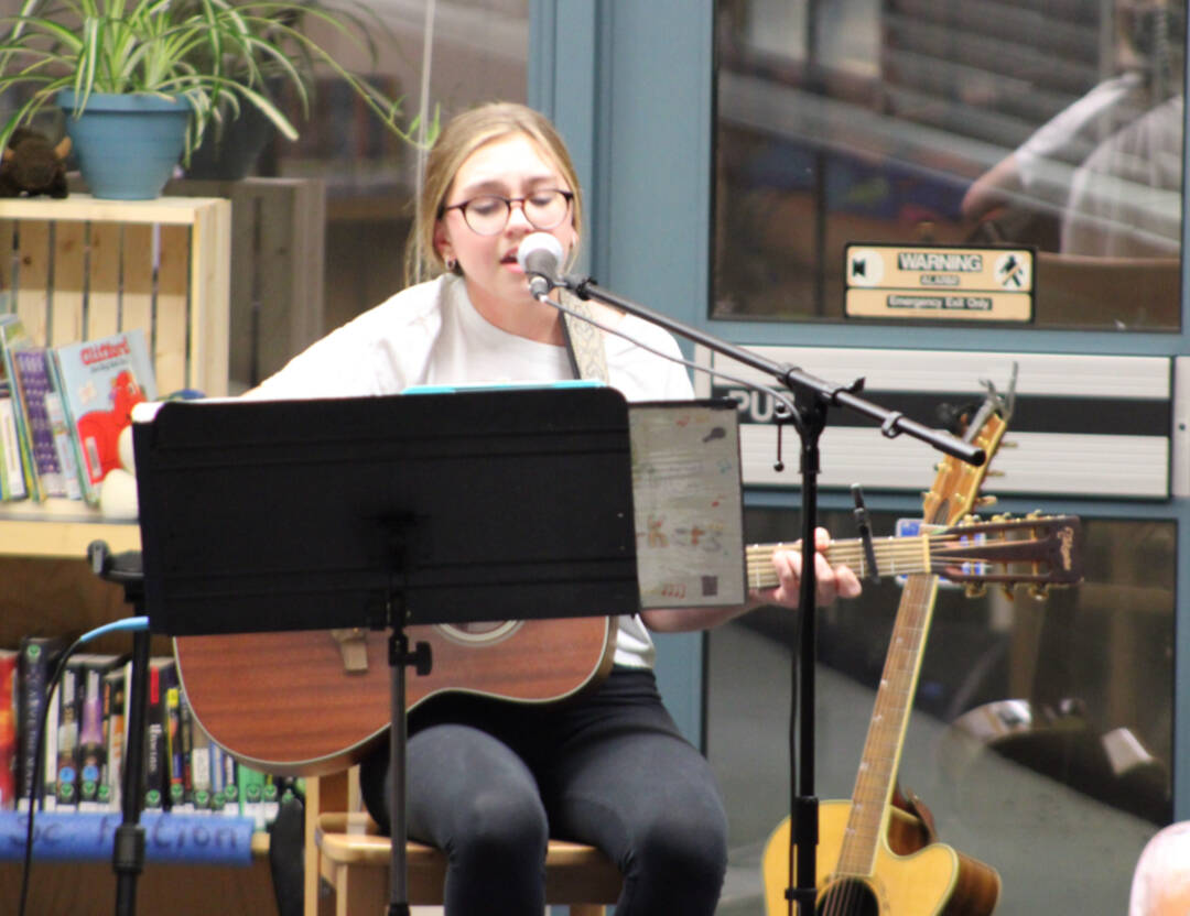 31672240_web1_230201-LDN_coffee_house-pics_3