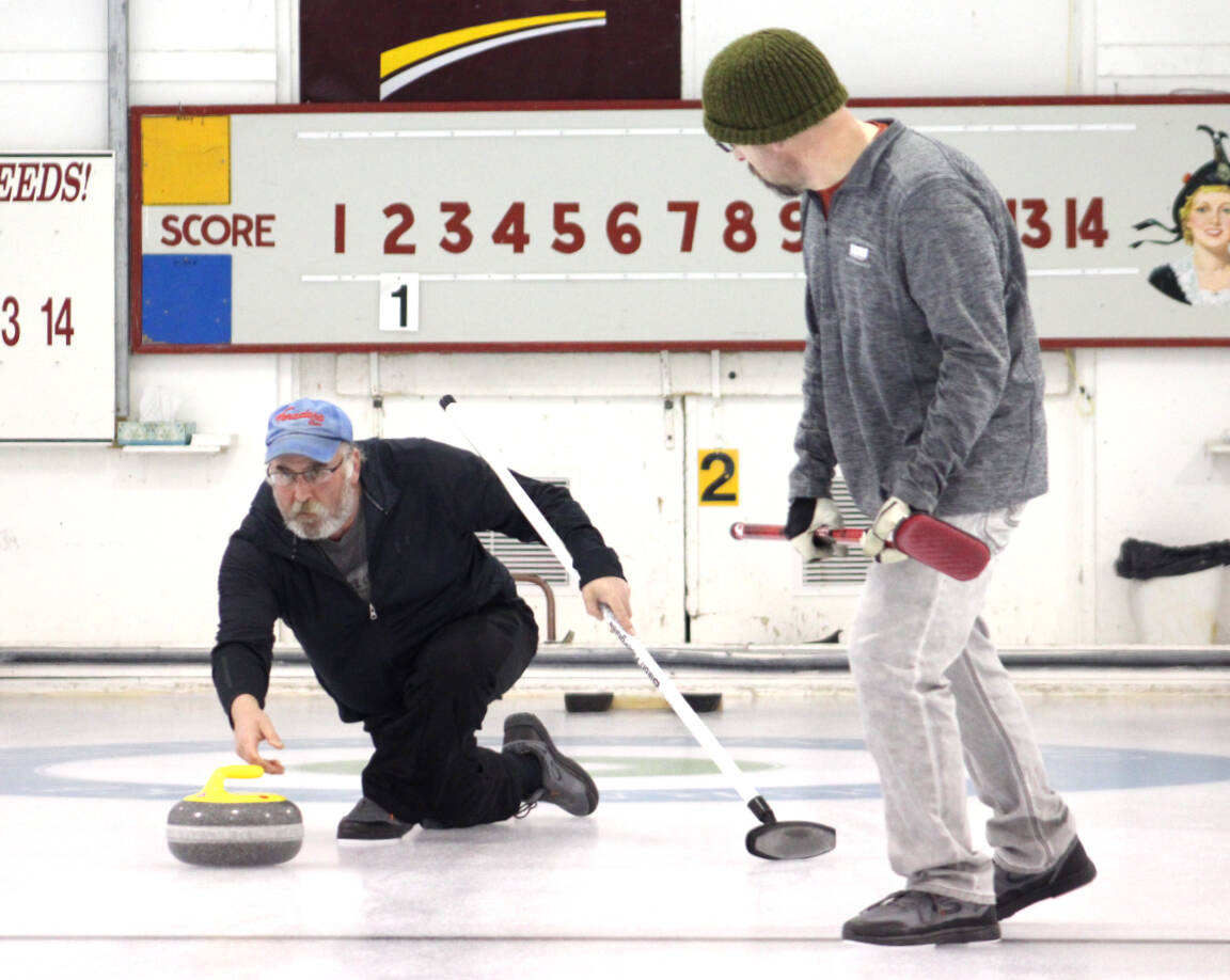 32044270_web1_230315-LDN_curling-pics_8