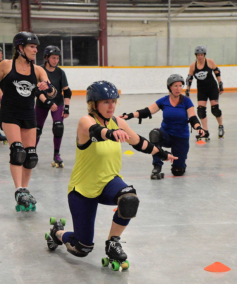 32699708_web1_230517-LDN_rollerderby-roller_3