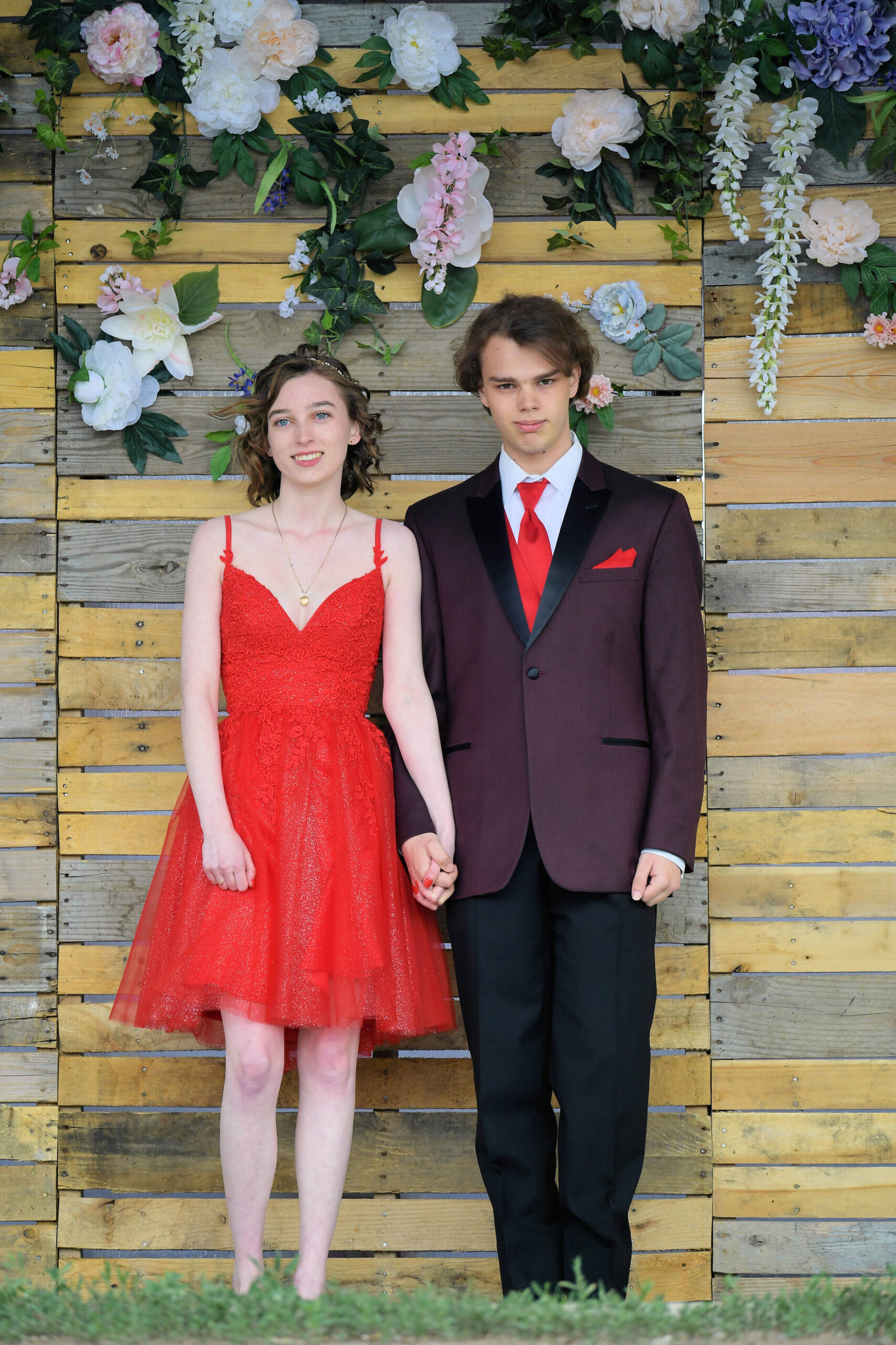 33050724_web1_230621-LDN_grad-grad_9