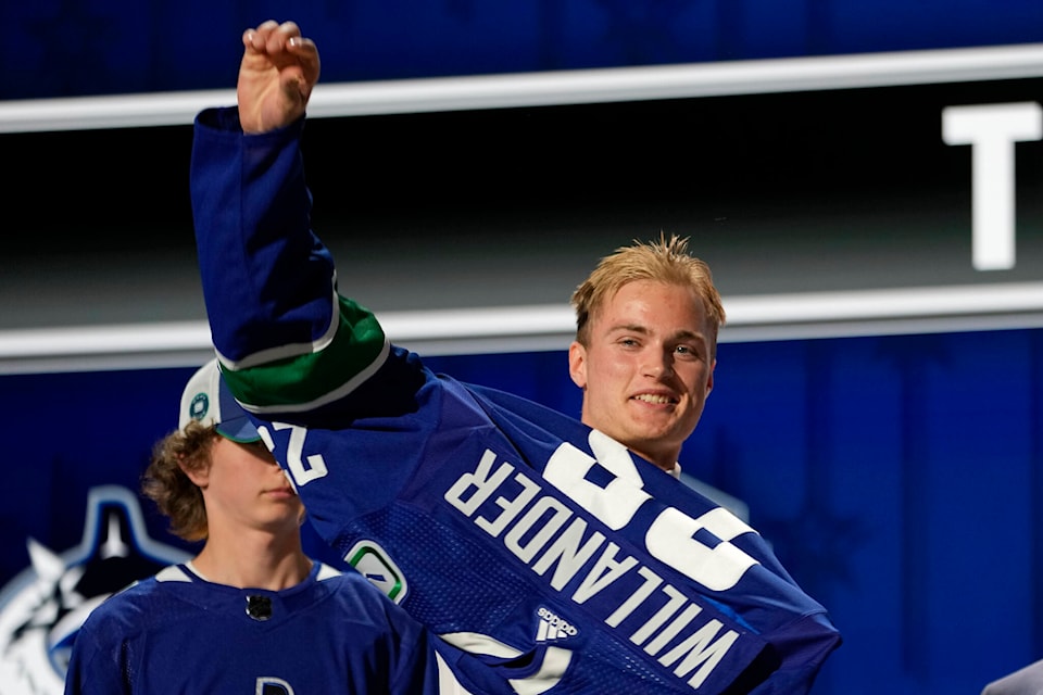 33179085_web1_230630-BPD-Moj-column-Canucks-draft-willander_1