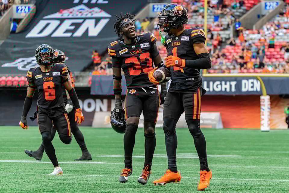 33404142_web1_230725-BPD-Moj-column-lions-elks-preview-Lions_1