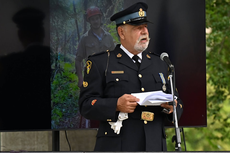 Paul Kranjc, a retired member of the Ontario Provincial Police, speaks on behalf of fallen firefighter Zak Muise’s family. (Brennan Phillips - Western )