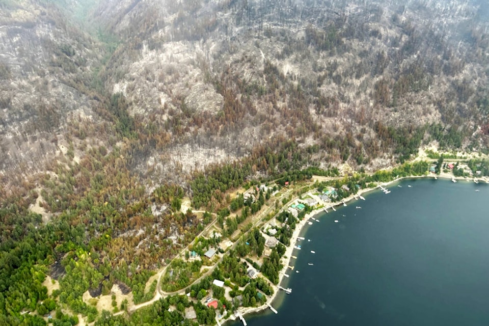 33598387_web1_230816-SAA-CSRD-fire-update-dorian-bay_1