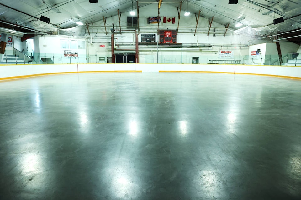 33897504_web1_230920-LDN_icearena-photo_1