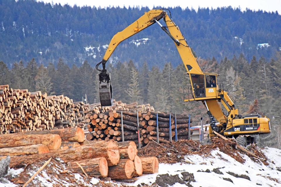 34445186_web1_190315-WLT-forestry-pics-logging_1