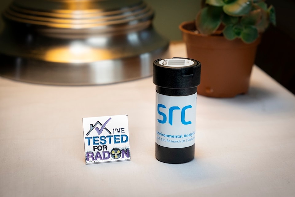 241106-crm-radon-kits-pic3-1