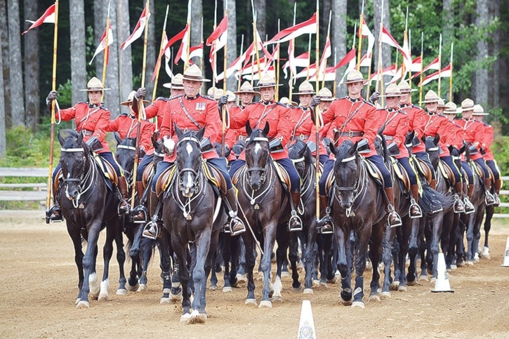 17692campbellriverRCMPmusicalride