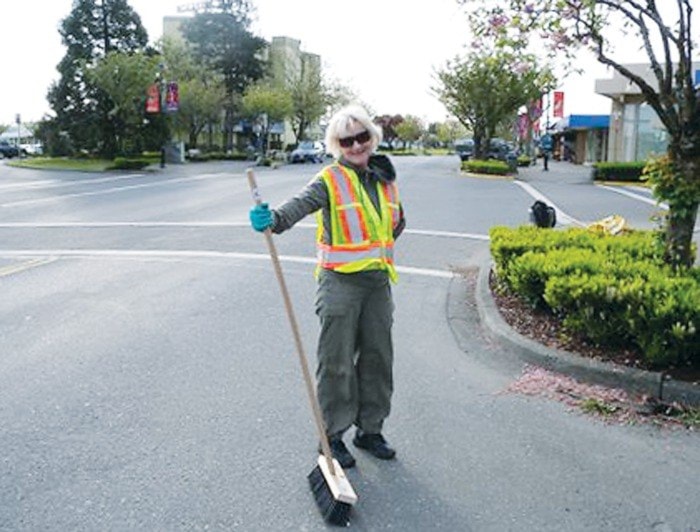 28242campbellriverdowntowncleanup