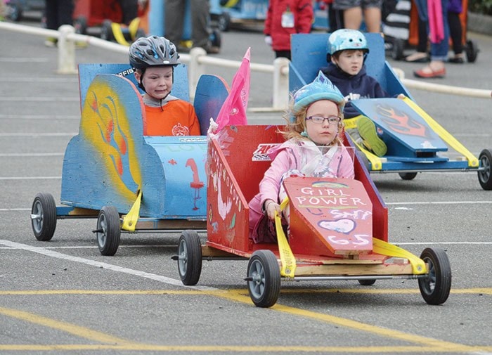 74459campbellriverSoapboxderby-DanielLoeb-SaraWatt-JorenIsdaal